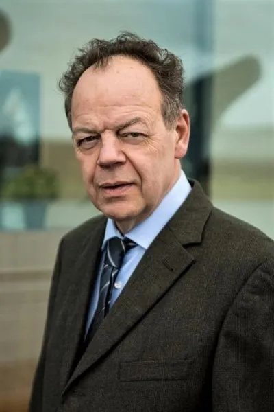 Francis Fulton-Smith