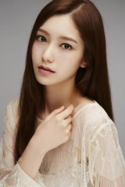 Yoon Jin-yi