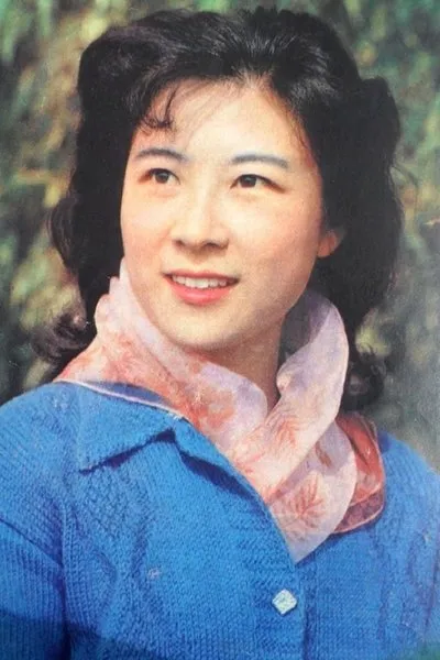 Deanie Yip Tak-Han