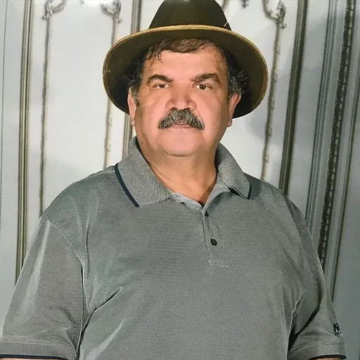 کیانوش گرامی