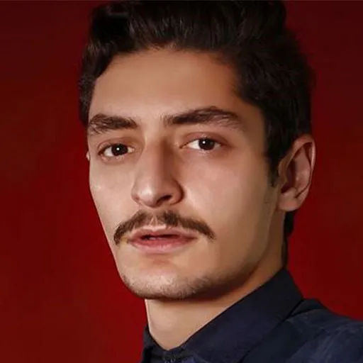 دانیال غفارزاده