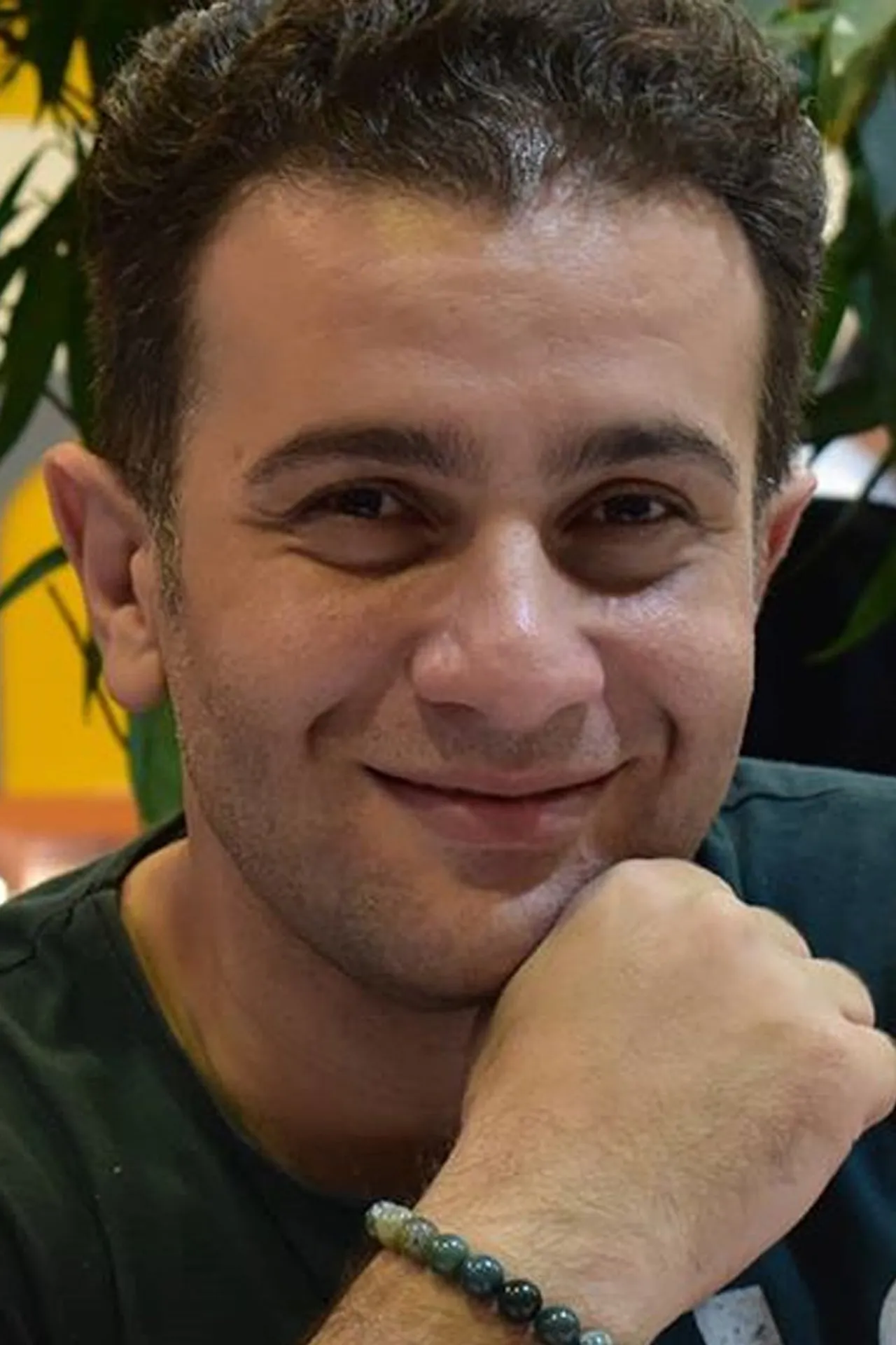 معین الدین عشاقی