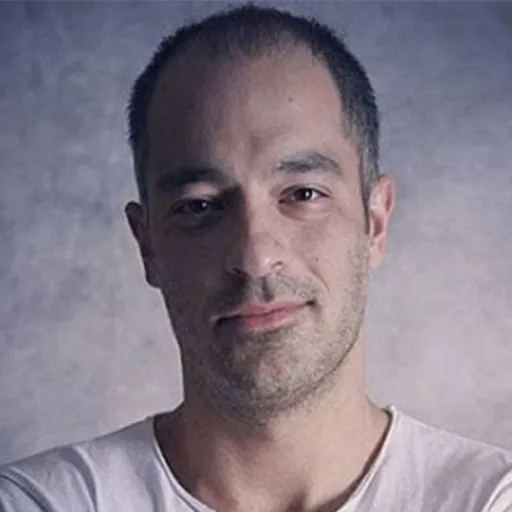 سامان دارابی